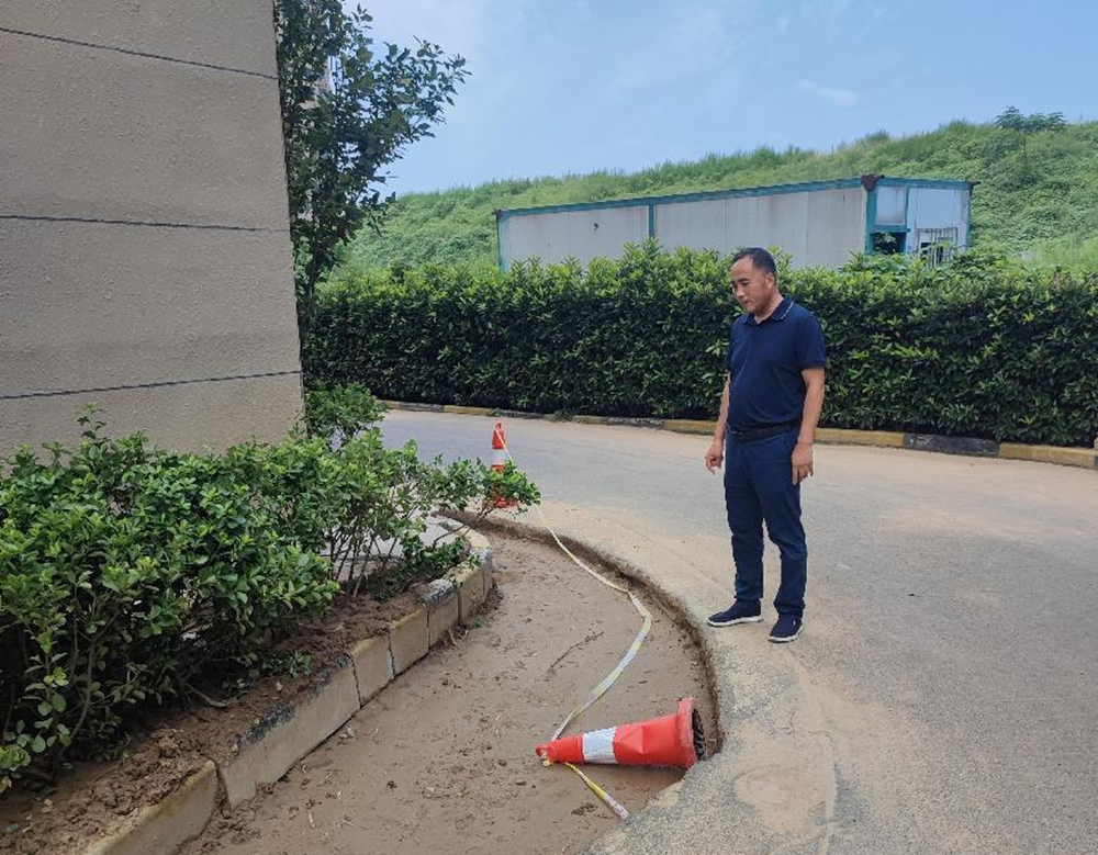 集團公司黨委委員、副總經(jīng)理祁紅軍到柳林安置區(qū)檢查督導(dǎo)消防整改和驗收工作